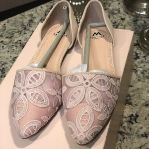 Lace Nude Flats